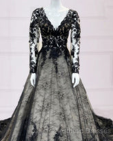 Gothic Black Lace Wedding Dresses Long Sleeves
